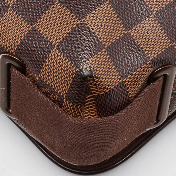 Louis Vuitton Damier Canvas District PM Bag - Picture 4 of 11